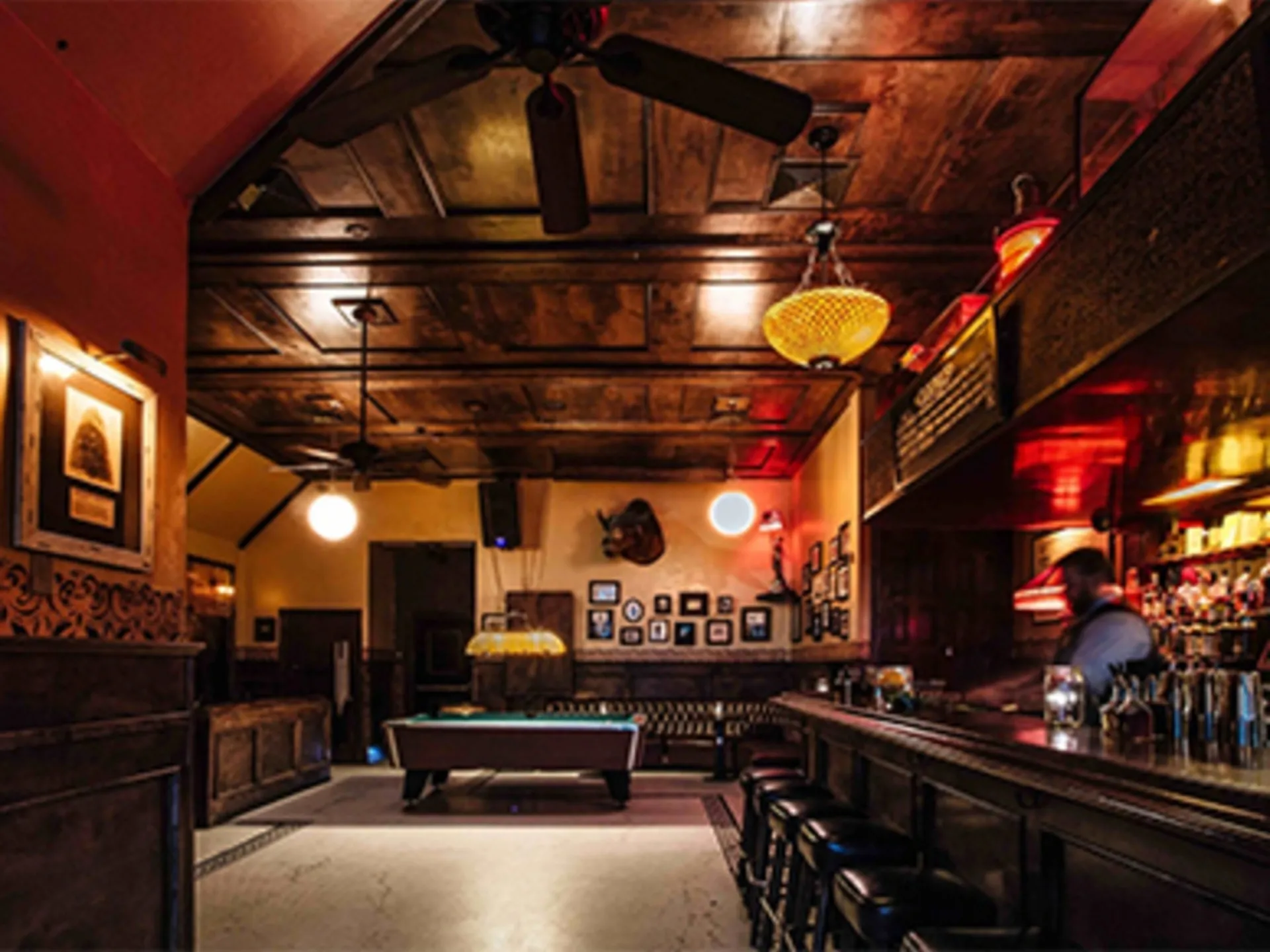 Townhouse and The Del Monte